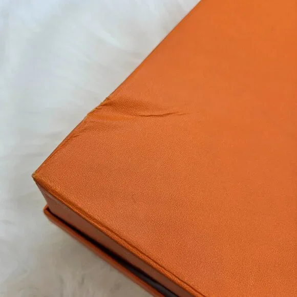 Authentic Hermès Gift Box (Empty) - Picture 6 of 9